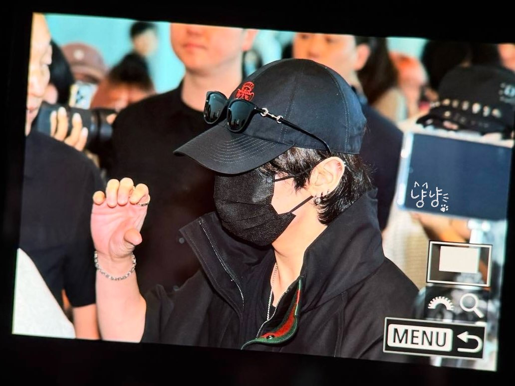Felix_know_cat's tweet photo. 260605 ICN✈️ pre

#Straykids #LeeKnow #リノ
#스트레이키즈  #리노 https://t.co/IDqVbvz0Px