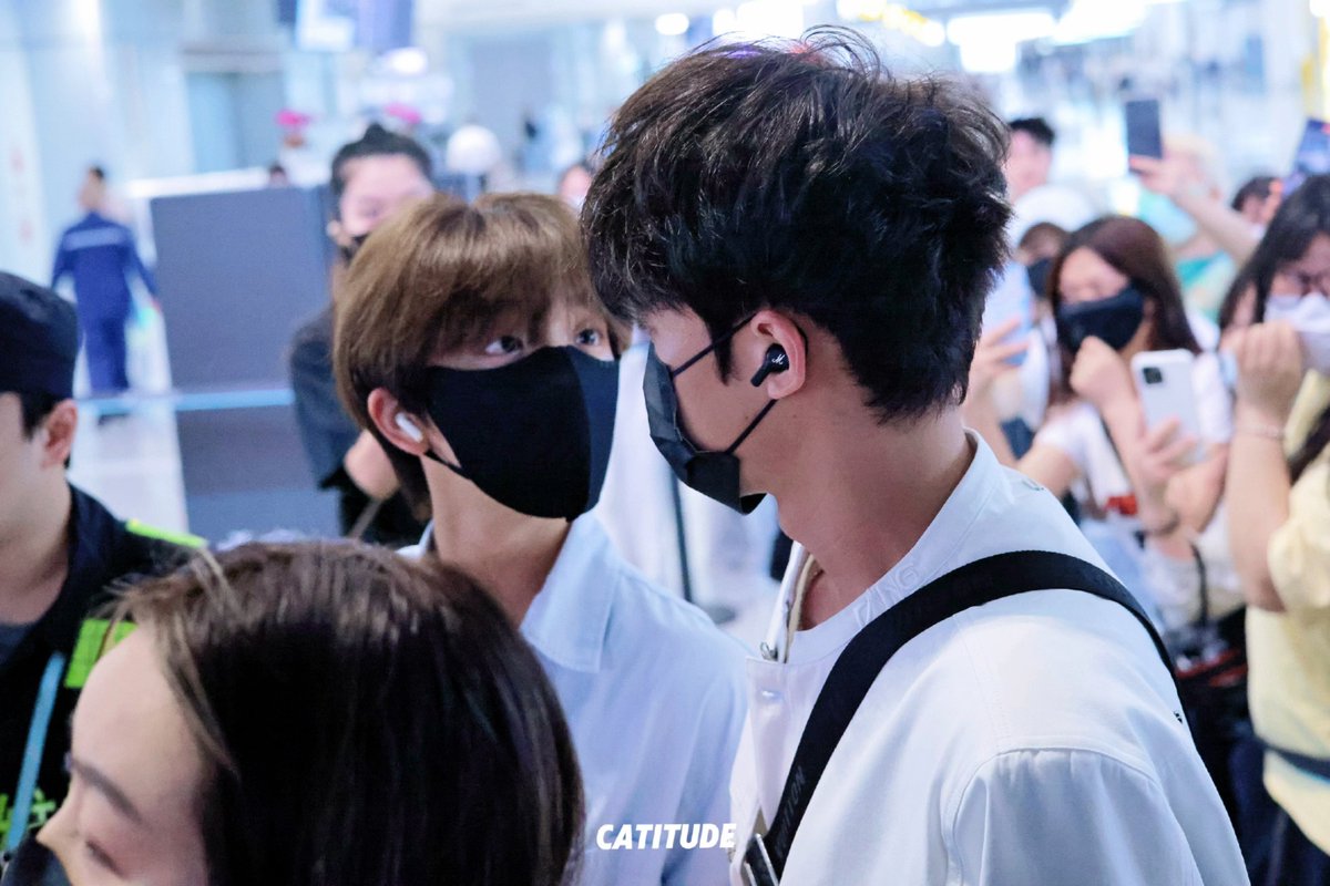 wavesforOC's tweet photo. 🥺
#DoubleHelix #双程 #FaJia #法嘉 #FaXuanGe #法宣阁 #HeJiashu #賀嘉述 https://t.co/5ro9WHQZFT