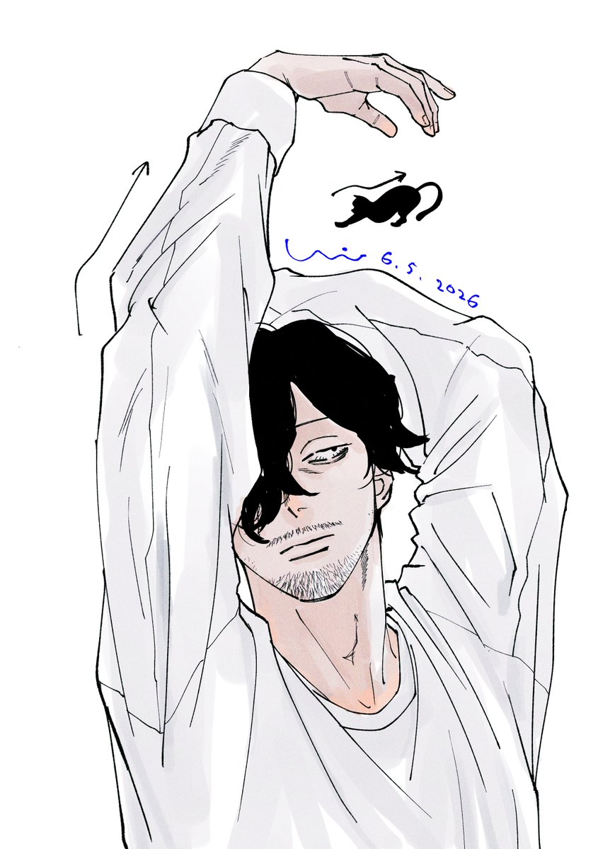 うい tweet media