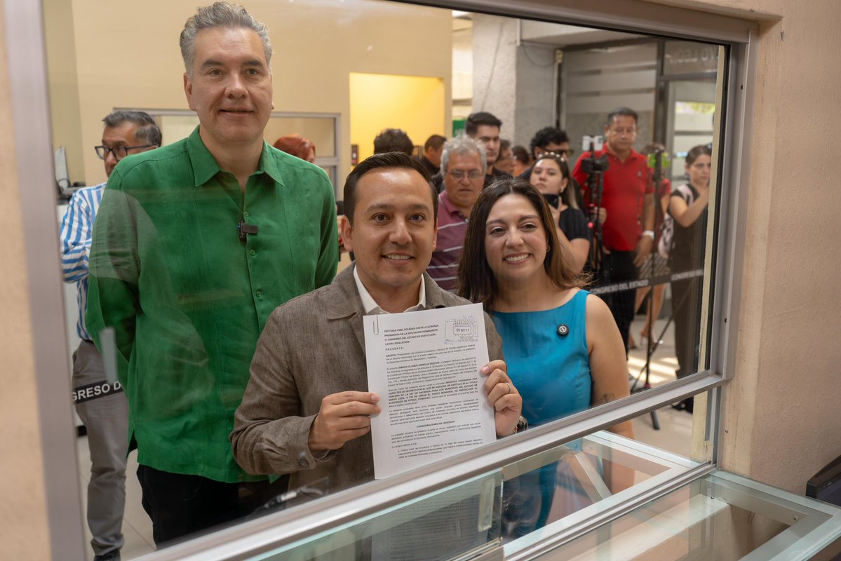 reportecoco's tweet photo. Regidor @mtygob Gibran Ornelas presentó una iniciativa ante @CongresoNL para crear mecanismos de protección y atención para los presentes en eventos deportivos como el Mundial 2026 y donde estuvo acompañado por el senador @FdzWaldo @PartidoMorenaMx @MorenaNuevoLeon https://t.co/UGF5iUnx3z