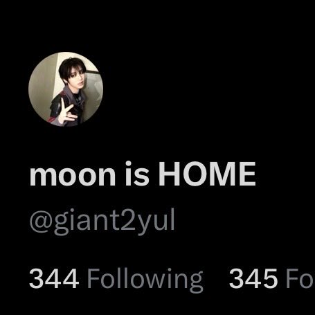 moon is HOME tweet media