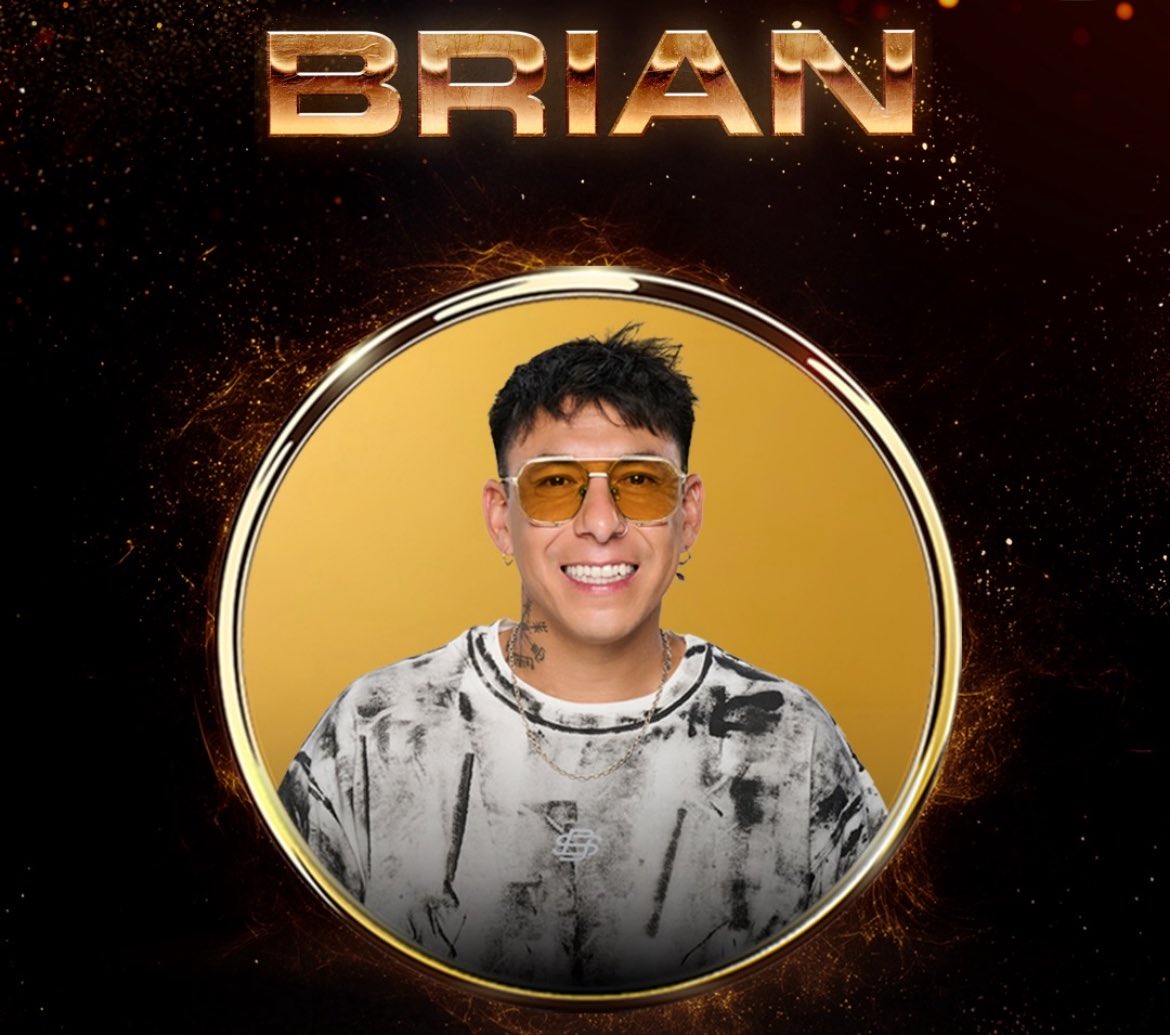 jocmr97's tweet photo. SERVIDISIMO EN BANDEJA HASTA PARA LAS VIEJAS DE FACEBOOK. 
❌BRIAN AL 9009❌ 
LO HAREMOS DE NUEVO.

#GranHermano https://t.co/ZeIugUZbrC