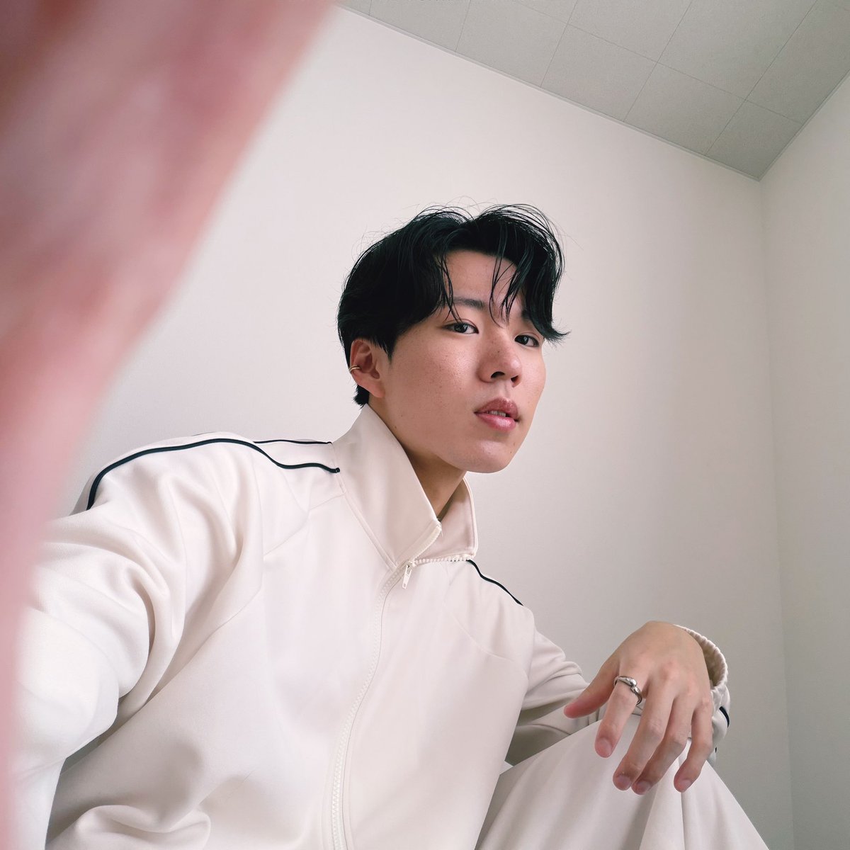 Hanada__P's tweet photo. New Artist Photo.

中華コンセプト🥟 https://t.co/C88lHDfBJu