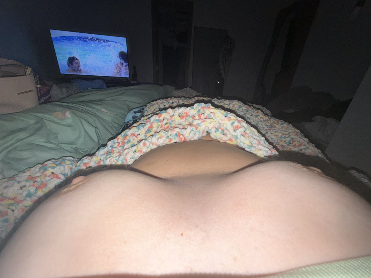 juicyjoyx's tweet photo. @LesbiansFeed https://t.co/XqtY1j7Igj