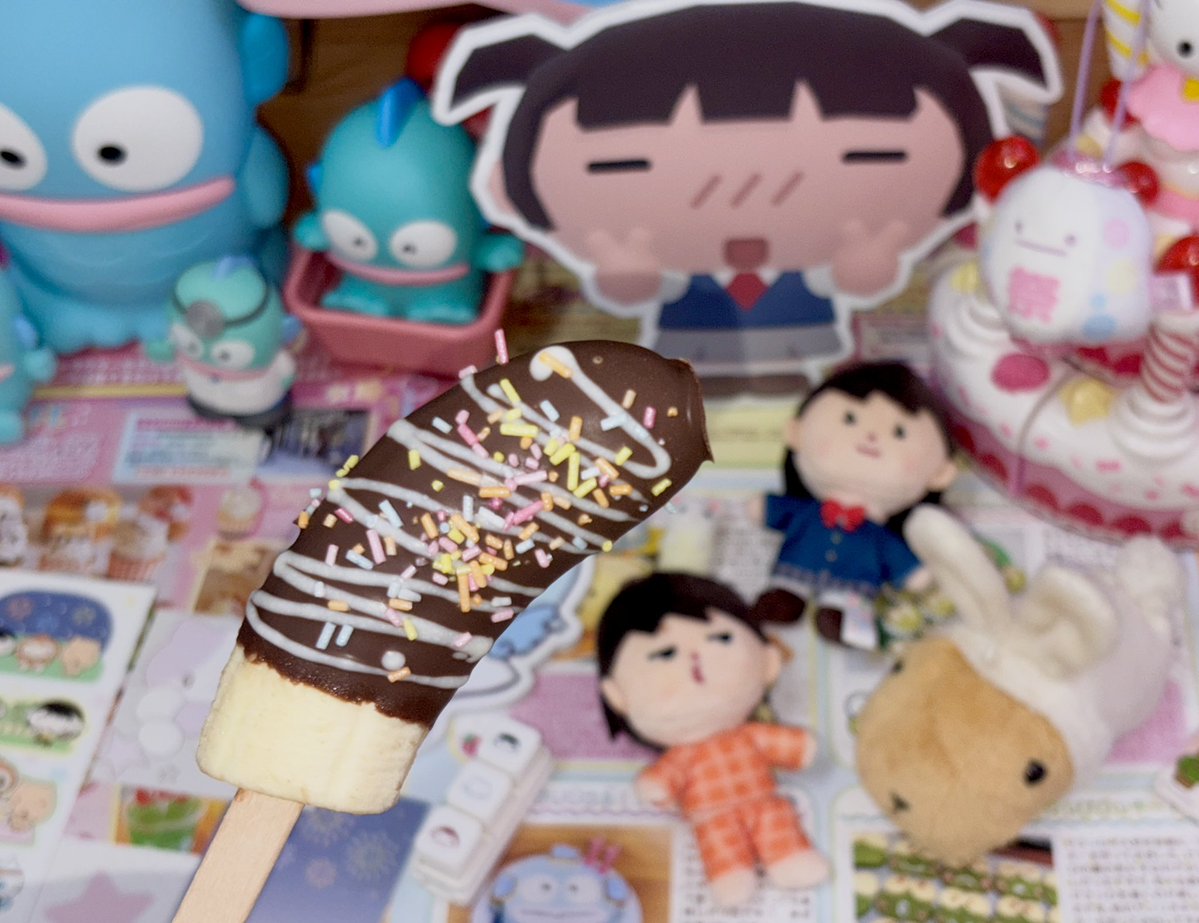 SooJonnaHappy's tweet photo. 초코바나나 원숭이를 사랑하기 ➡️ 🍫🍌🐒 https://t.co/PwHy0TX0bf