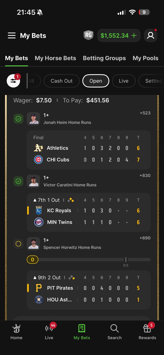 gammonkaleb's tweet photo. @KasperMLB cash the RR, can’t believe Horwitz went 0/5😭😭 https://t.co/uhCX4NPD01