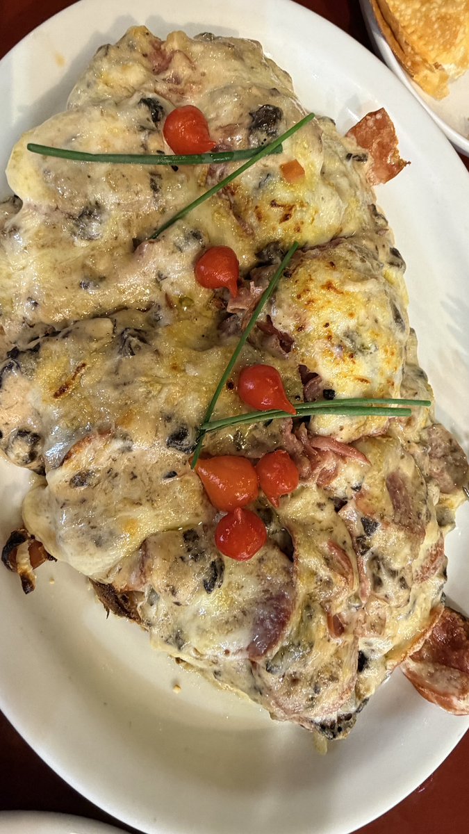 lorene1voice's tweet photo. Amazing food in Brazil. #FirstDay #BrazilEats https://t.co/IKbRLSuLG4