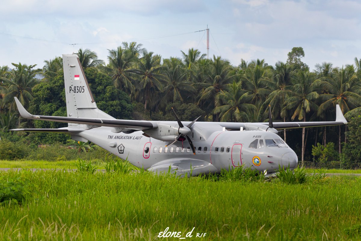 elone_d's tweet photo. Patrol 5 (P-8305) airborne for patrol area. I assume around this area (pic 2).

5/6/26. https://t.co/lTA4PqLoHC
