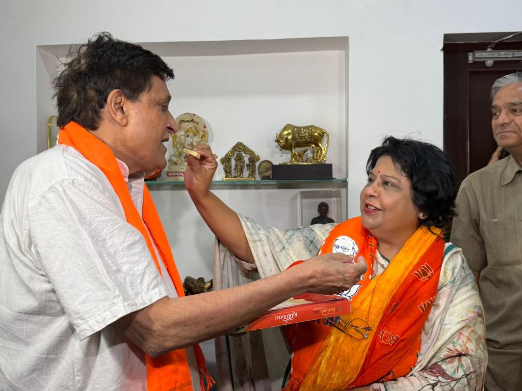 aarvibalram's tweet photo. राजसभा सांसद के लिए बीजेपी उम्मीदवार घोषित किए जाने पर आदरणीया श्रीमती @alka_gurjar जी को हार्दिक शुभकामनाएं 🎉 

उम्मीद है कि जिस #गुर्जर_वोट_बैंक को साधने के लिए आपको चुना गया है 
आप उस समाज की आवाज बनेगी 🙏🙏

#MBC_आरक्षण_मांगे_9वीं_अनुसूची 

@VijaySBainsla 
@SunitaBainsla https://t.co/vWSLBzNT0H