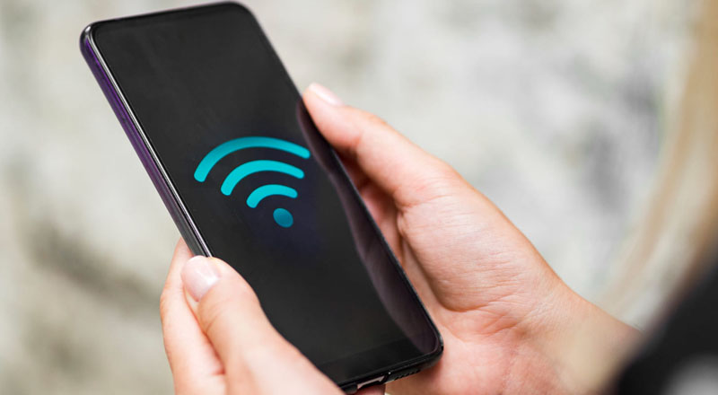 technocio's tweet photo. #Seguridad #Tendencias #ciberseguridad #ContraseñasSeguras #Kaspersky Alerta a los aficionados que viajarán a apoyar a su Selección: 17% de las redes Wi-Fi en ciudades sede son inseguras: La compañía analizó más de 84,000 señales de Wi-Fi gratuito en… https://t.co/CE1UvrVENv https://t.co/NW4hWs0nTn