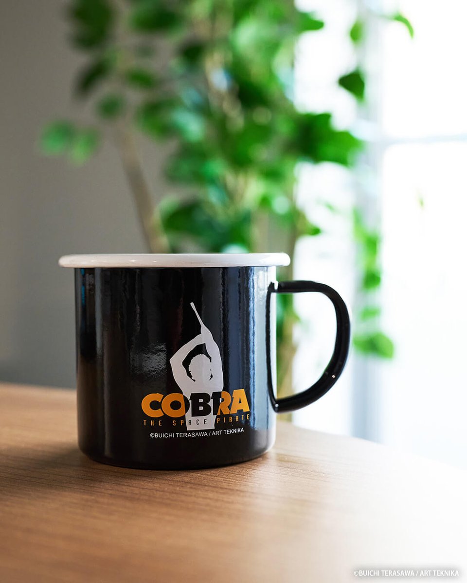NumberRock_'s tweet photo. 『Number Rock ×  COBRA』特別コレクションを展開中

レトロ感の漂うホーロー製のマグカップは、日常使いとしてはもちろん、小物入れやインテリアとして部屋に飾るのもおすすめです。

▼コレクション予約販売期間
2026年5月25日(月)10：00～2026年6月13日(土)10：00

コレクション詳細は下記をご覧ください
https://t.co/RzGZo8RvCl

#COBRA #NumberRock