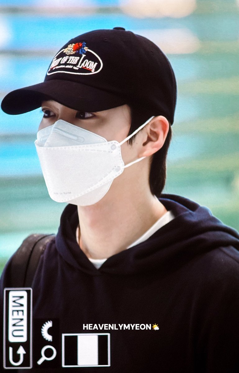 HeavenlyMyeon's tweet photo. 260605 ICN

#수호 #SUHO #준면 #金俊勉 #スホ 
#EXO @weareoneEXO https://t.co/lmu0f5hmUt