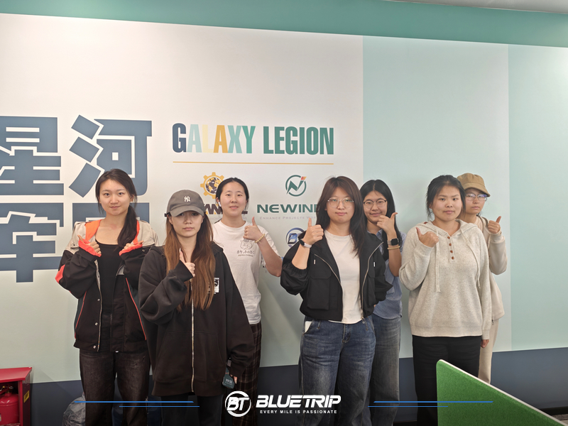 bluetripcar's tweet photo. 🏙️ EONMAC officially opened its new headquarters in Shanghai Tower, while the BLUETRIP international sales team relocated to the new office.

A new milestone for future global growth.

https://t.co/ZWDtrT5jXT
#EONMAC #BLUETRIP #ShanghaiTower #Business #Growth https://t.co/zFA7hodAv5