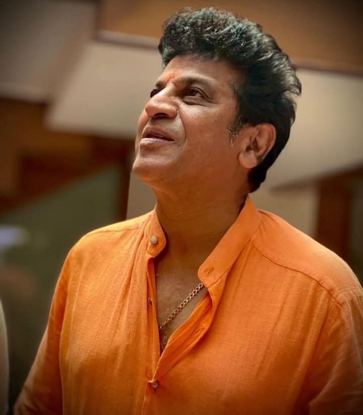 shivannaupdates's tweet photo. ಶುಭೋದಯ ಕರುನಾಡು 

#Shivanna #Shivarajkumar #KingShivanna #DrShivarajkumar #DrShivarajkumarUpdates https://t.co/3Nn6GBKbXG
