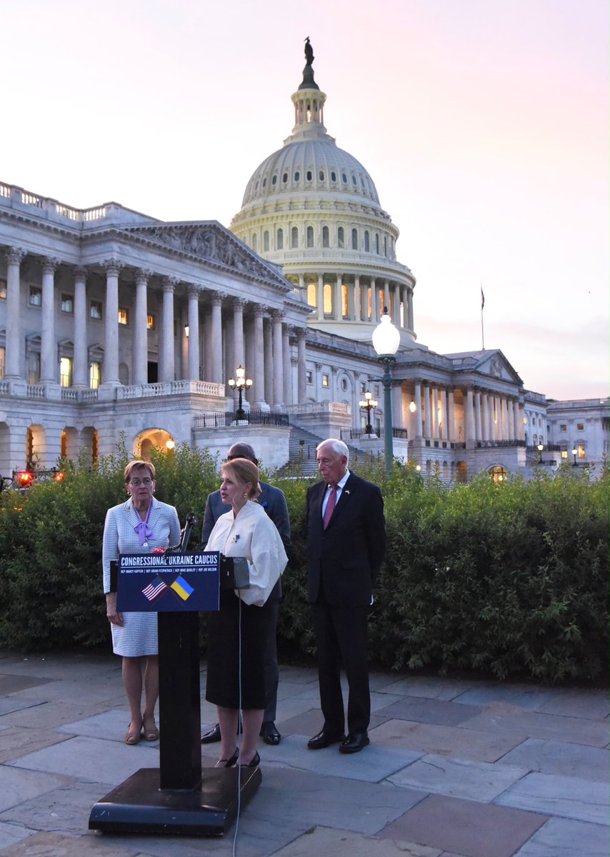 StefanishynaO's tweet photo. Important day for Ukraine.
Thank you for the bipartisan support. https://t.co/yneWVFeWjz