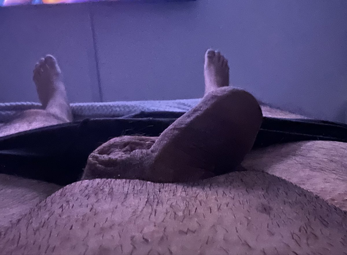 MontoyaRagnar's tweet photo. Quien quiere despertarlo ? https://t.co/nFBw3J7jMk
