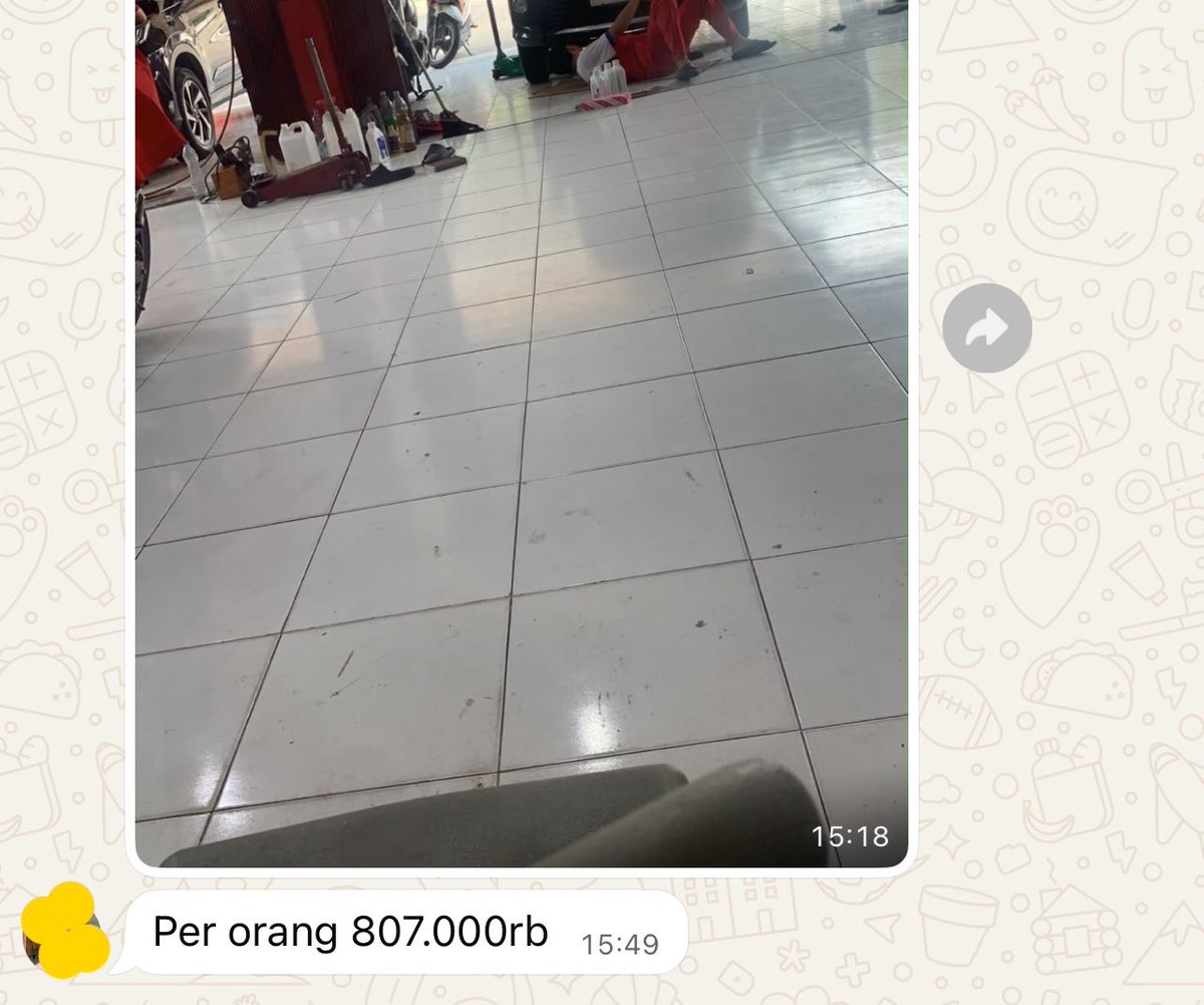 jaemderyyyy's tweet photo. same case. belio ini adiknya abang iparku. gak mungkin gak di pinjamin kan? nagih bensin juga gak tega. setelah dia pinjam, katanya mobil ku harus di service, bla bla. akhirnya di bawah ke bengkel, kena 1,6jt sekian. bagi 2 sama kakak, jadi per orang 800rban. 🤣 https://t.co/Mk9C9tz8hI