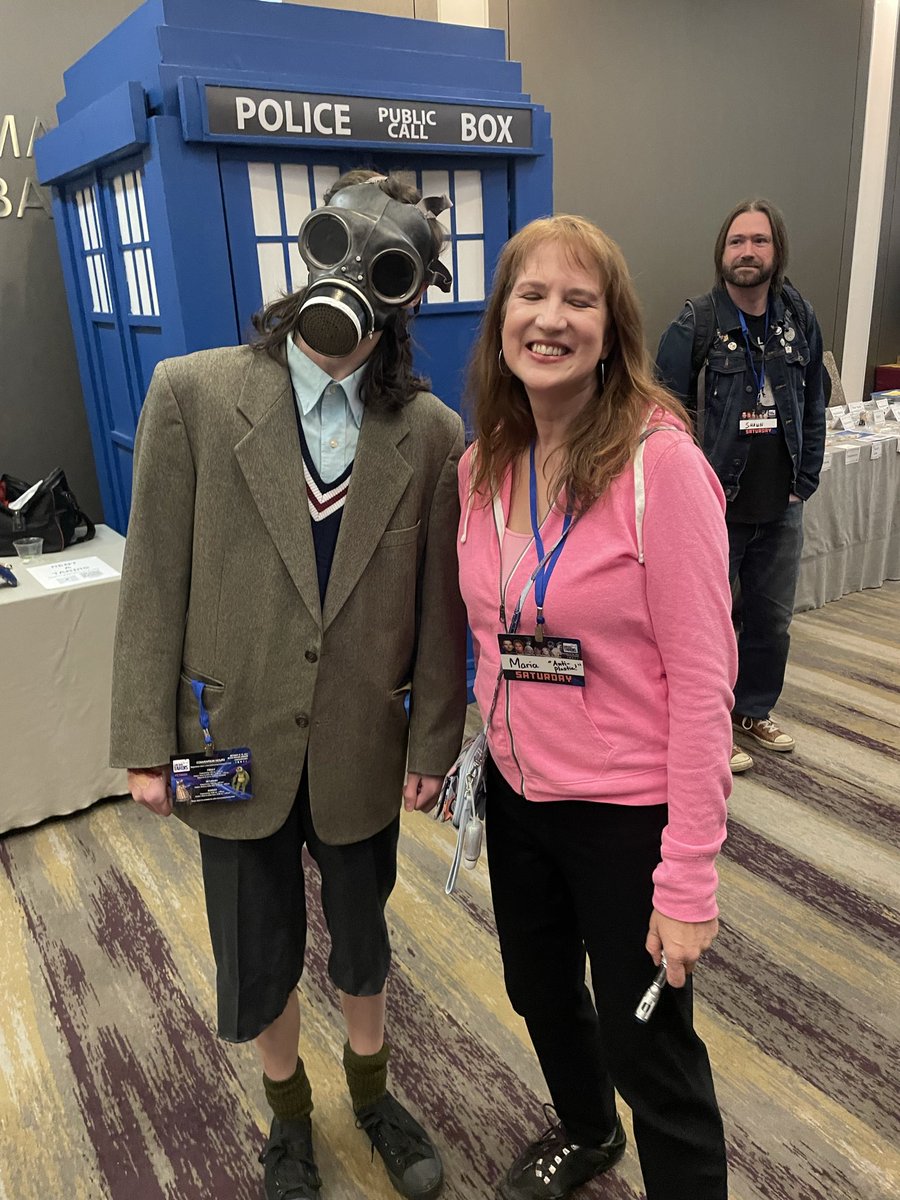 MariaKrems7's tweet photo. From last year’s Chicago TARDIS @alienentertain https://t.co/2QeCmZG7cm