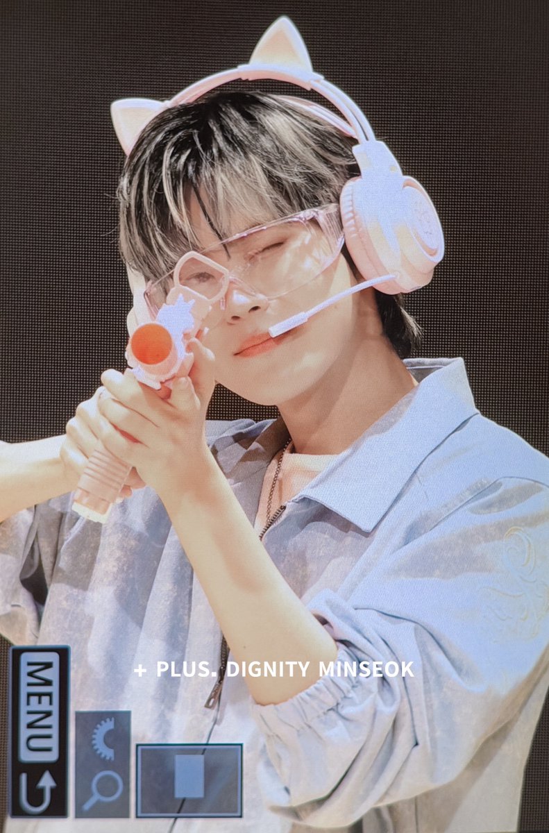 mscam31's tweet photo. [ Ⓜ︎💬🩵 ] - 260530 위드뮤 pre 

#민석 #디그니티 냠 #민석찌 💙
@DGNT_Official @DIGNITY_members https://t.co/bEASiuKVNS