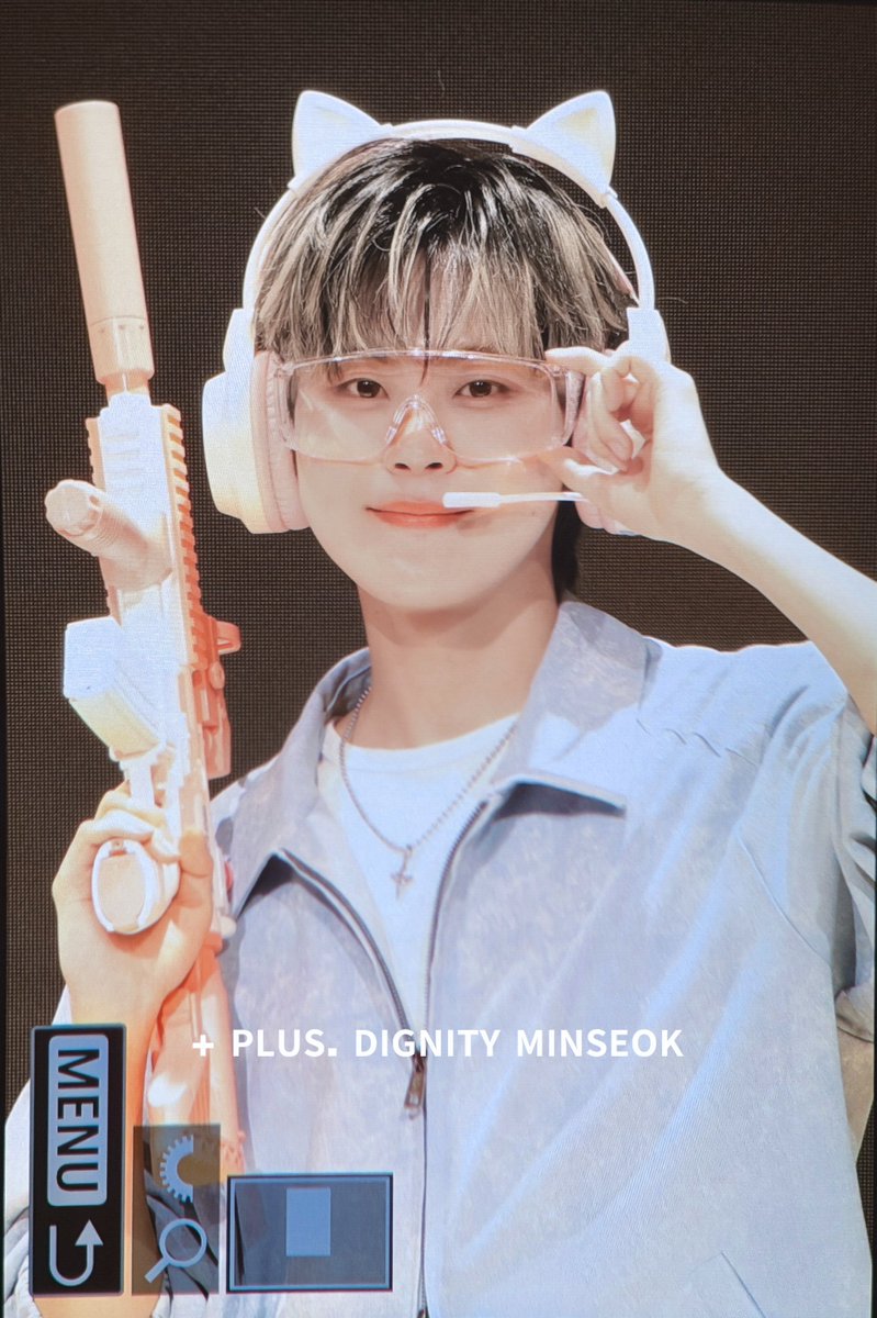 mscam31's tweet photo. [ Ⓜ︎💬🩵 ] - 260530 위드뮤 pre 

#민석 #디그니티 냠 #민석찌 💙
@DGNT_Official @DIGNITY_members https://t.co/bEASiuKVNS
