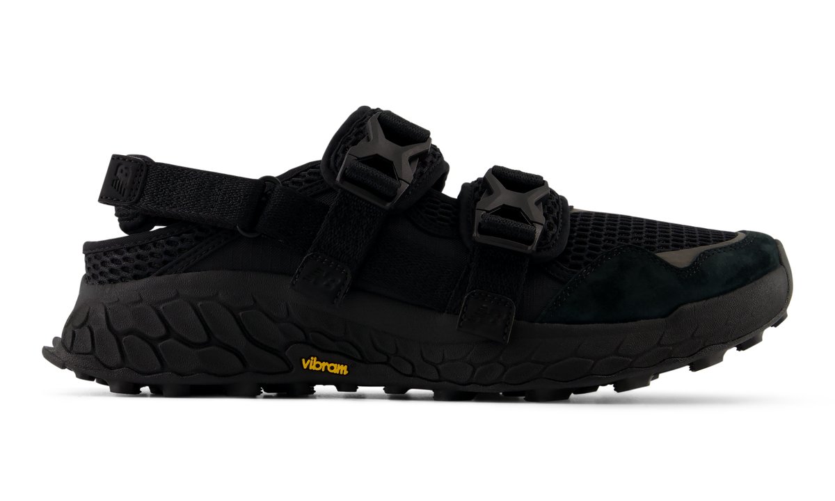 fullress's tweet photo. New Balance HIESV1 “Black/Black Metallic” (ニューバランス) [UHIES71L]

・ニューバランスオンライン発売

https://t.co/2EHAioDTu5 https://t.co/5yabhZ5rEt