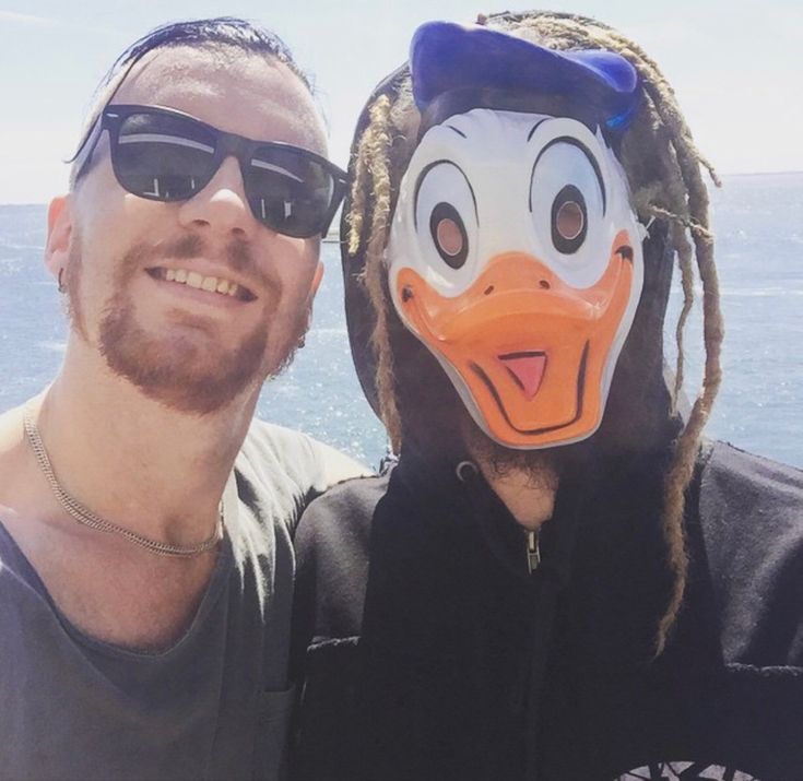 stellarbanditt's tweet photo. Donald Duck masks
(there's so many more of these photos out there) https://t.co/bIJU8mLfhM