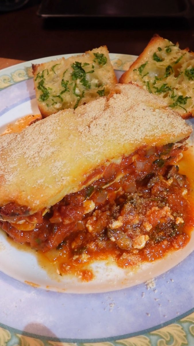 veganhackspod's tweet photo. I committed an act of culinary tofu-ism.
Every lasagna noodle was replaced with pan-fried tofu. Then layered with tofu ricotta, sauce, and vegan mozzarella.
Somewhere in Italy, a grandmother just sensed a disturbance.
New video on TT and IG @veganhackspod and YT at Veganhacks https://t.co/LvwyCNxuql
