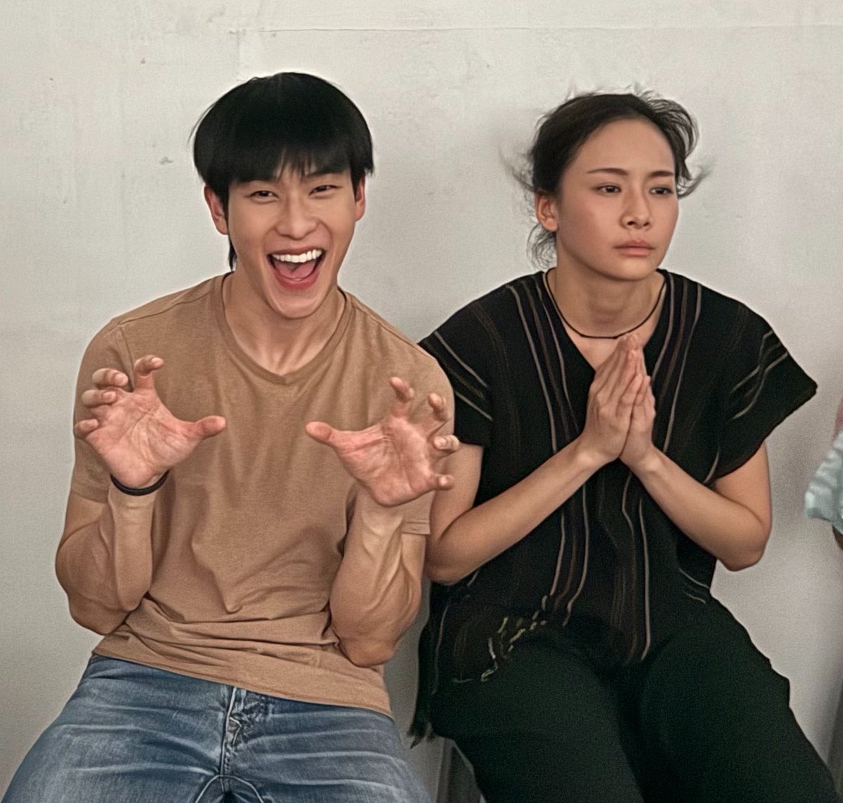 แก้วมังกร tweet media
