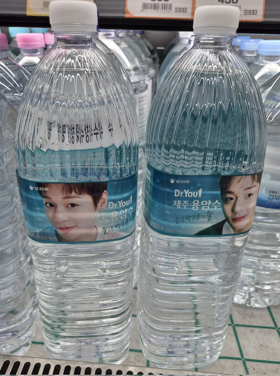 죠 tweet media