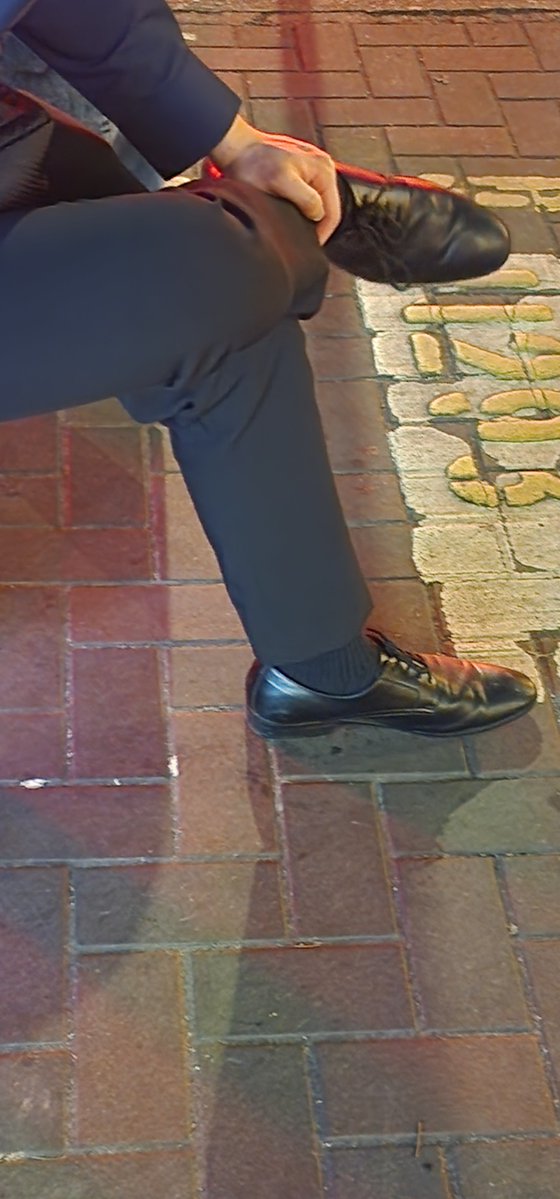 hksuitshoe's tweet photo. https://t.co/kkXCWah5HG