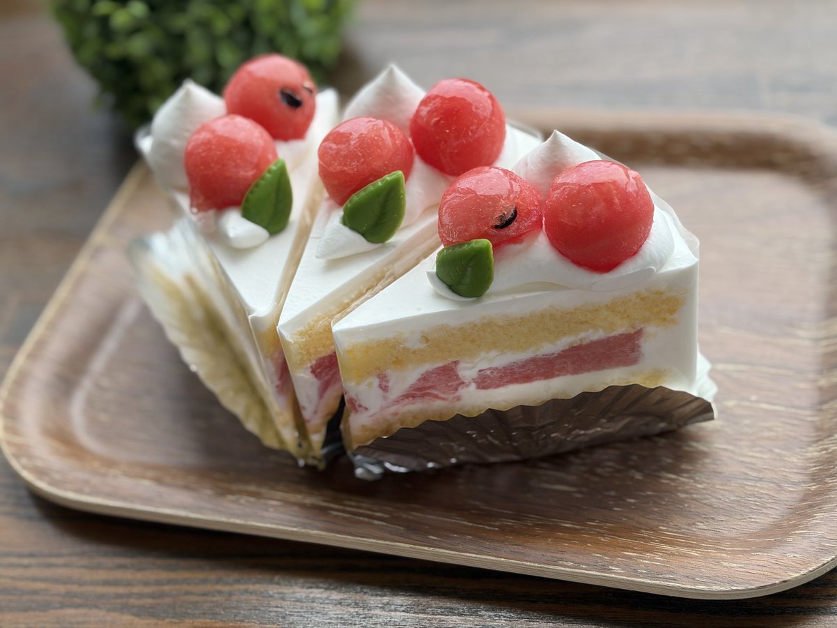 colori2007's tweet photo. 🍉平井のすいかショート🍉

始まりました✨

店頭に並ばない日もあります。 https://t.co/uca0z8gibO