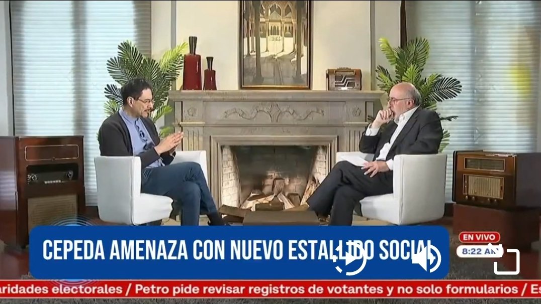 VeroInformatore's tweet photo. @petrogustavo @petrogustavo Y Colombia no les solicita, LES EXIGE!! A ud y sus camaradas, que dejen de amenazar con violencia, estallido social, Minga (Indígenas patrocinados para delinquir), Guerrilleros encapuchados disfrazados de estudiantes universitarios; RESPETEN LA VIDA Y LA DEMOCRACIA https://t.co/AtTbTaxW6m