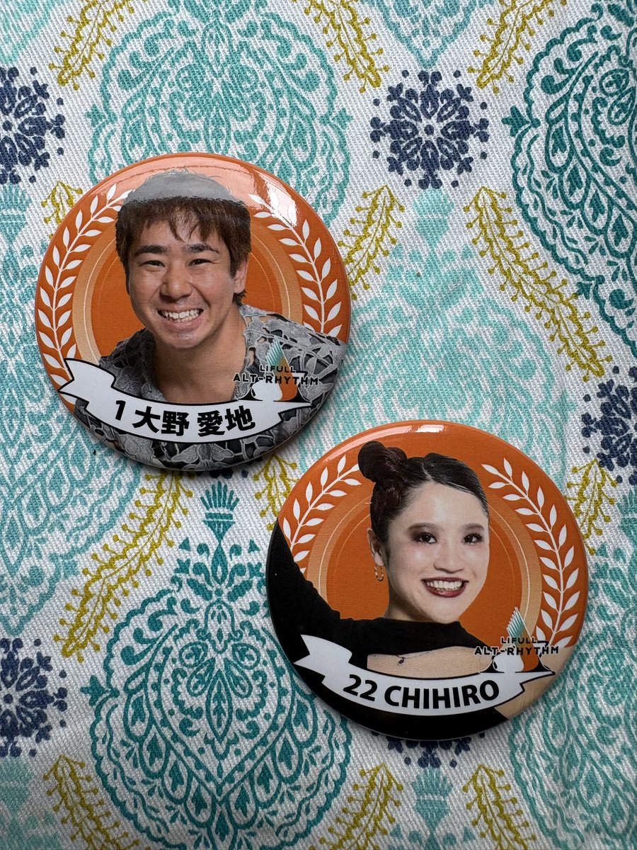 fukuiku1's tweet photo. Dリーグ CHAMPIONSHIPで
最期のアルトリガチャを引いたら
愛地さんとCHIHIROさん🧡🩵
まさかの新チーム主要メンバーになる二人だったとは😳
他のメンバーさんの動向も知りたいような知りたくないような…
#アルトリ
#エクシード https://t.co/CntGIQYqO6