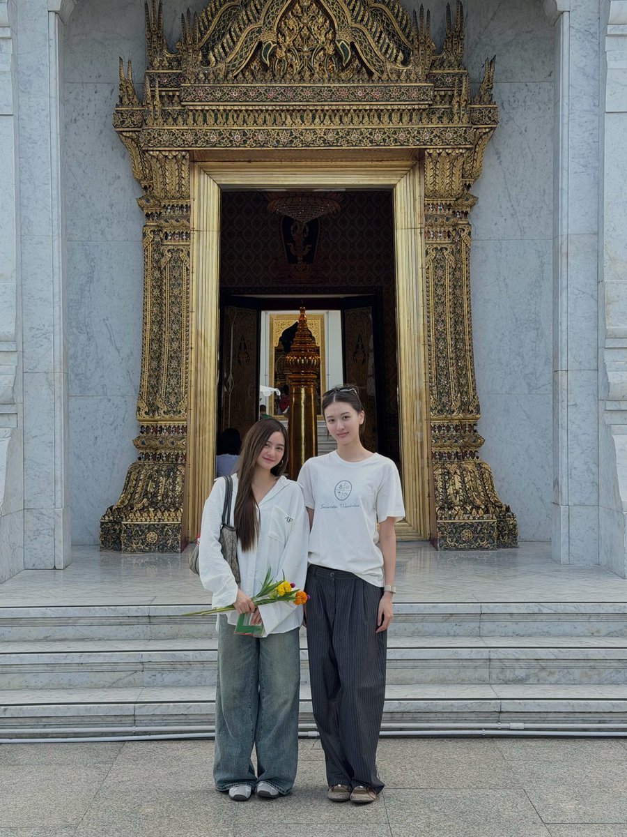 view_benyapa's tweet photo. เอาบุญมาฝากคับ🤍🪽✨

#สระอิของวว
#valeriastudio https://t.co/VGtTcVoU49
