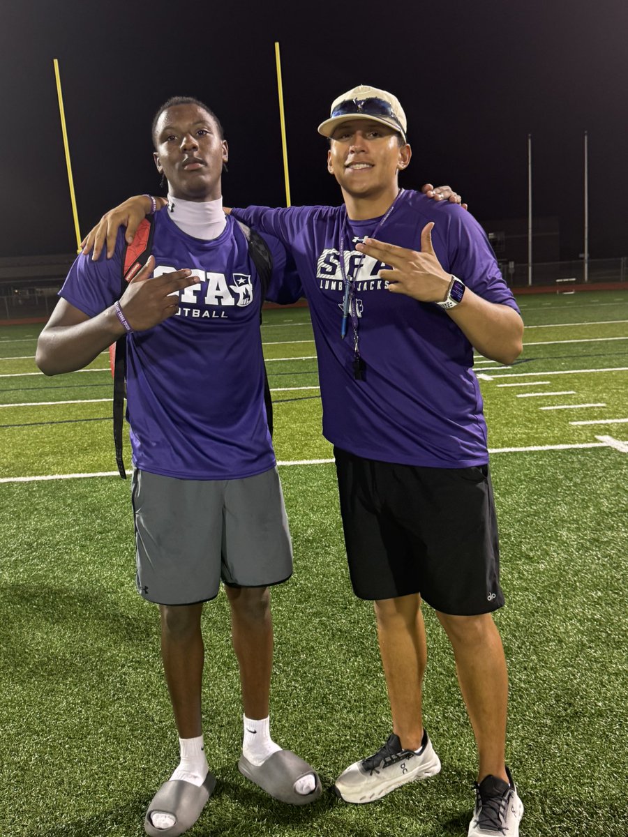 brycecfrancis27's tweet photo. Had a great camp at @SFA_Football thank you @CoachCarthel @Coach_Guap @CoachDrewv for the tips! | learned a lot and had great competition!
@CoachKirkMartin
 @MrCoachRob
@HokaHeyFootball https://t.co/1bvvyxqSw0
