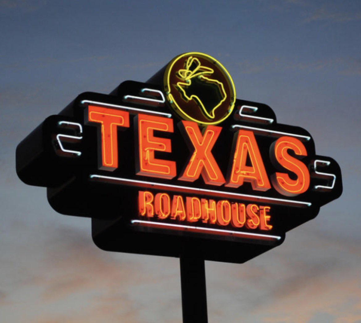 VicGeneralsTCL's tweet photo. The Victoria Generals would like to thank Texas Roadhouse for an outstanding opening free ticket night!! We appreciate the continued partnership #supportoursponsors https://t.co/UfdVhbJA2V