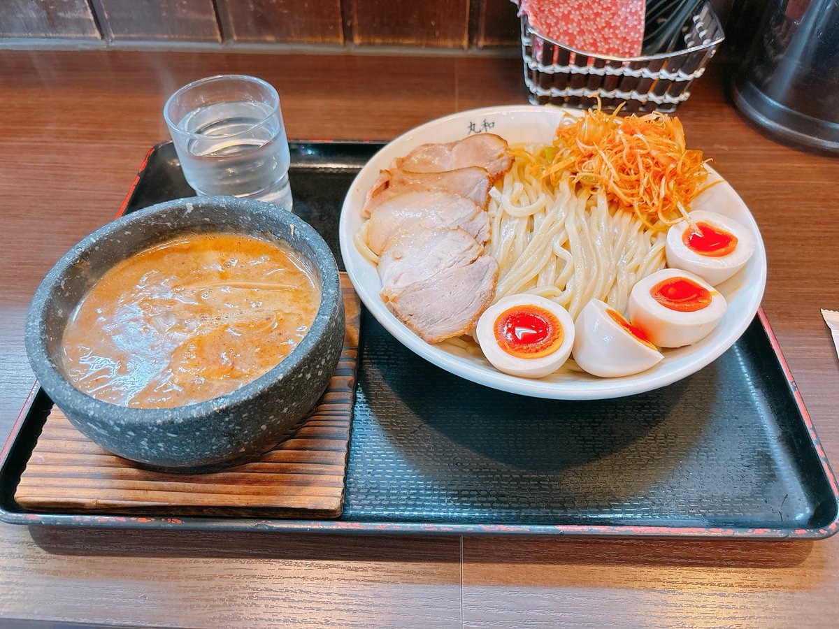 _lynx7's tweet photo. 久々に丸和のつけ麺美味すぎた https://t.co/7mw4fudFyF