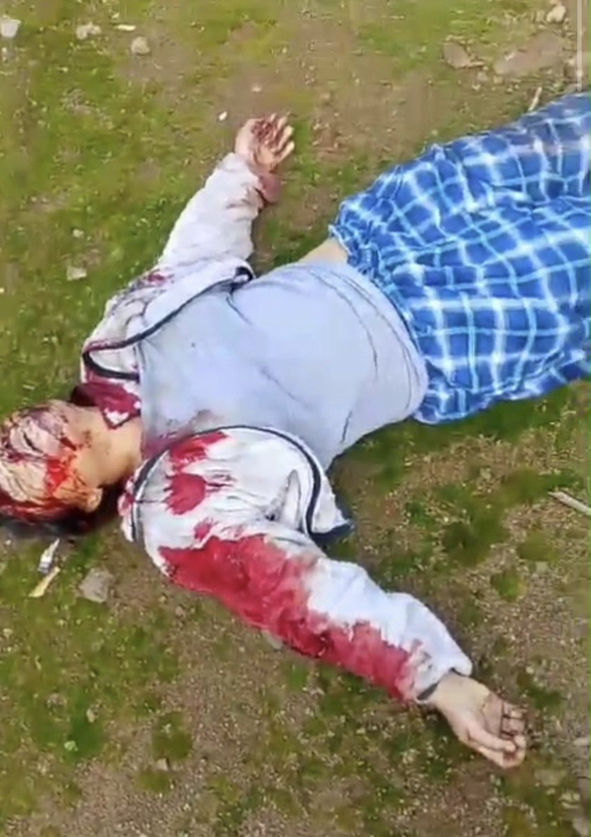 Dig_raw21's tweet photo. Three  Kuki civilians including a women of Loibol Khullen killed by Naga Militants in Kangpokpi District of Manipur today morning at 4 AM. 

Echoing a dark past when inter-tribal conflicts were marked by brutal reprisals and the glorification of violence. Notably, both communities involved in this incident are Christian, underscoring that the conflict is fundamentally ethnic and tribal in nature rather than religious.

#manipur