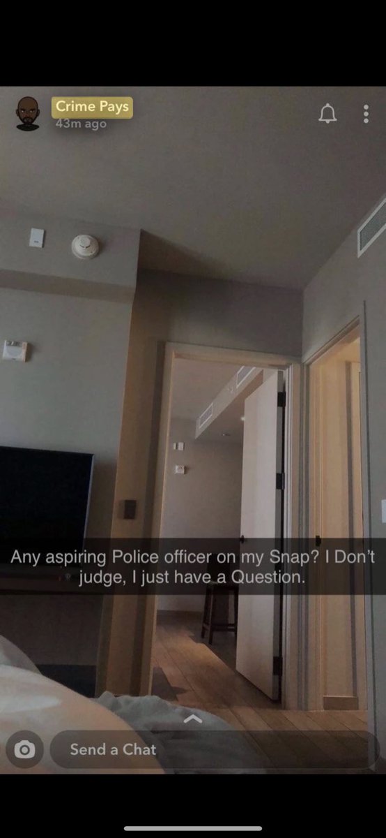 UKMedia_'s tweet photo. Fuck the videos, Crime Pays carried Snapchat for YEARS. https://t.co/hoUOWPYu2R