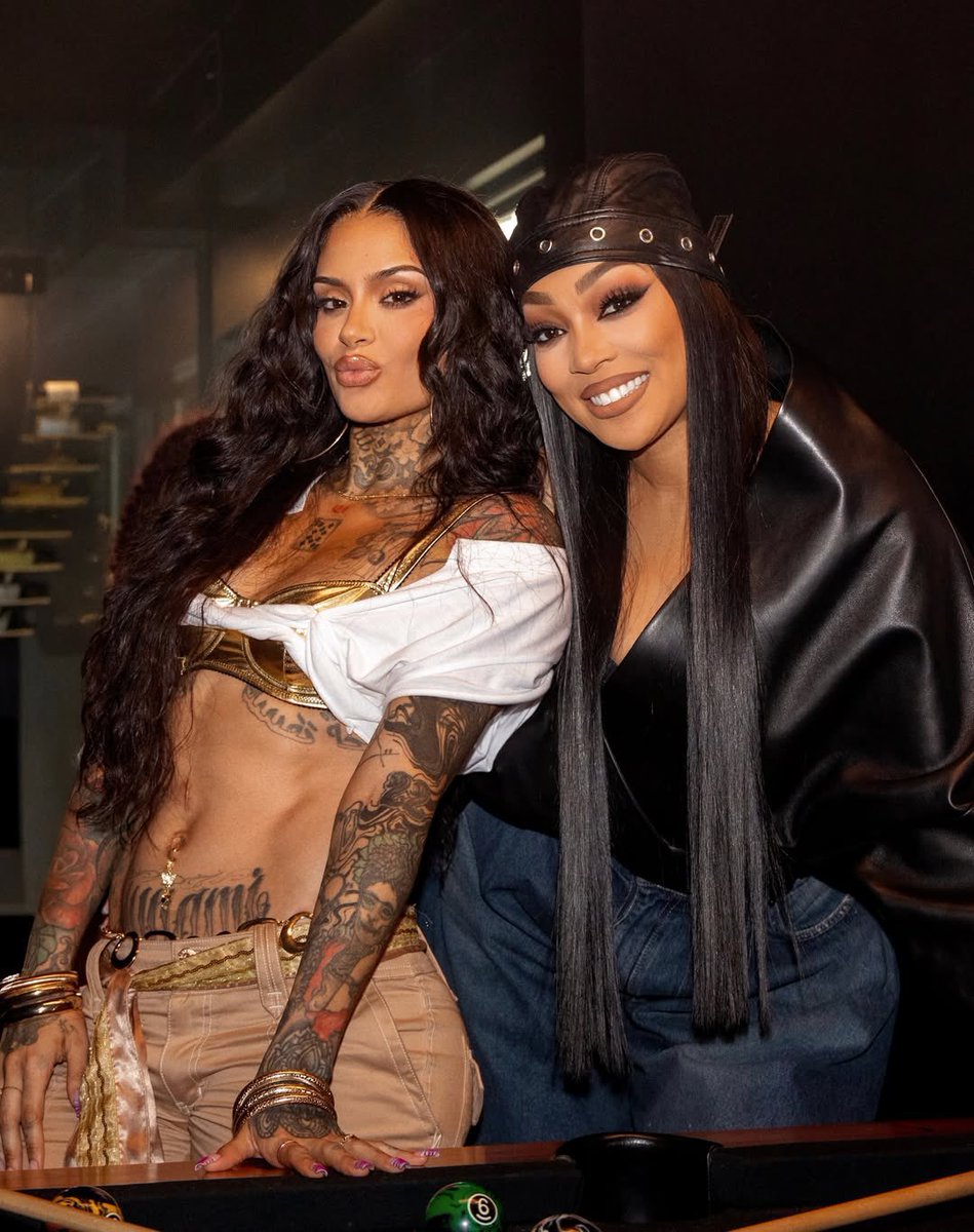 kehIanibrasil's tweet photo. Kehlani, Missy Elliott e Monica nos bastidores do clipe de “Back and Forth”. https://t.co/3XXC1YVYUf