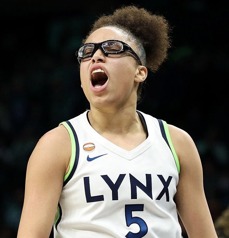 PolymarketHoops's tweet photo. Only 5 players in WNBA history have ever made more threes in a game than Olivia Miles 🤯 https://t.co/1kJBqfTzLR