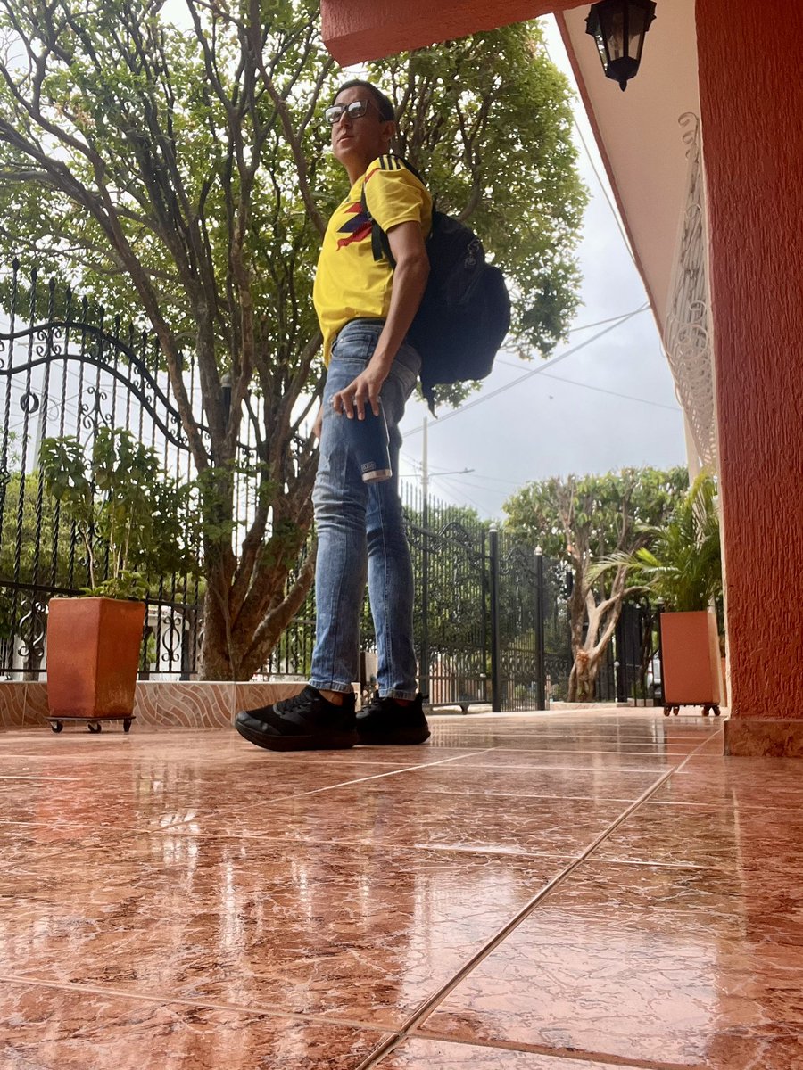 dianoate's tweet photo. Hoy estuve y estaré, extremadamente coherente por mi país. Duélale a quien quiera. @petrogustavo @IvanCepedaCast @PizarroMariaJo #AbelardoSeráPresidente🫡🫡🫡🫡 https://t.co/KIC81hePGr