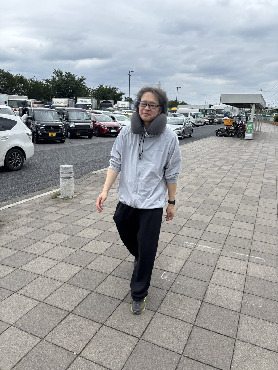 がっくんさん 本日はこちらでございます‼️ 出発前にエノちゃんが職質にあってたり