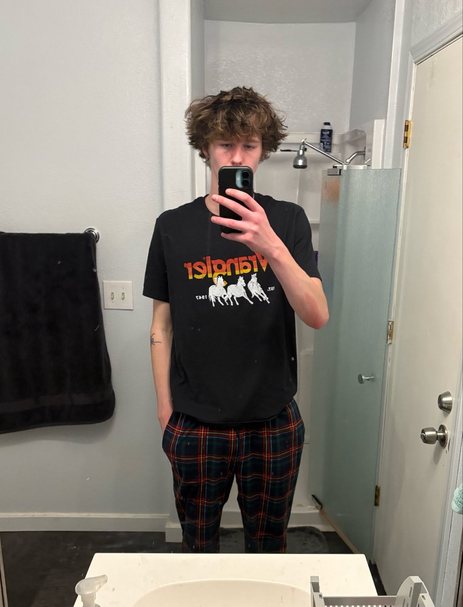 Jayyd211's tweet photo. You fags will never be as good as me 
Stop dming me without cash attached lo$ers

Tall gay findom Cashmaster hung alpha dom selling content feet humanatm taxfriday pig bank https://t.co/1S10Pypxew
