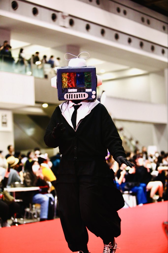 HuKu_gitai's tweet photo. ｲｿｶﾞﾅｸﾁｬ   ｲｿｶﾞﾅｸﾁｬ‼︎

カメラ：ジジ様(@doumo_jiji_desu 

#デザフェス
#デザフェス６３ https://t.co/eXm8KbCAOD