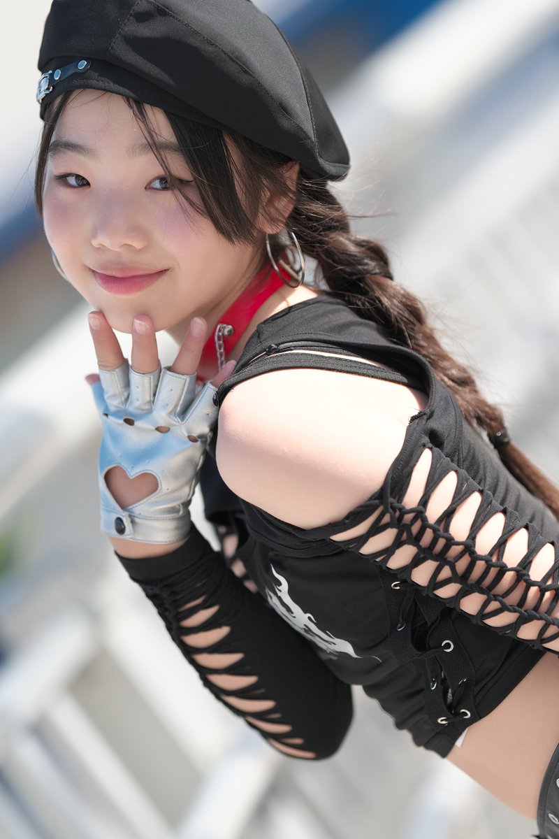 SPEED_165's tweet photo. Thank you people☆STREET
サンピポ
2026.05.31 
戸塚駅東口ペデストリアンデッキ

物販撮影
SakuraBloomSuperiors
sana c ④

#SakuraBloomSuperiors
#サクスペ
#ハーモナイズカンパニー https://t.co/KfxGG4dri1