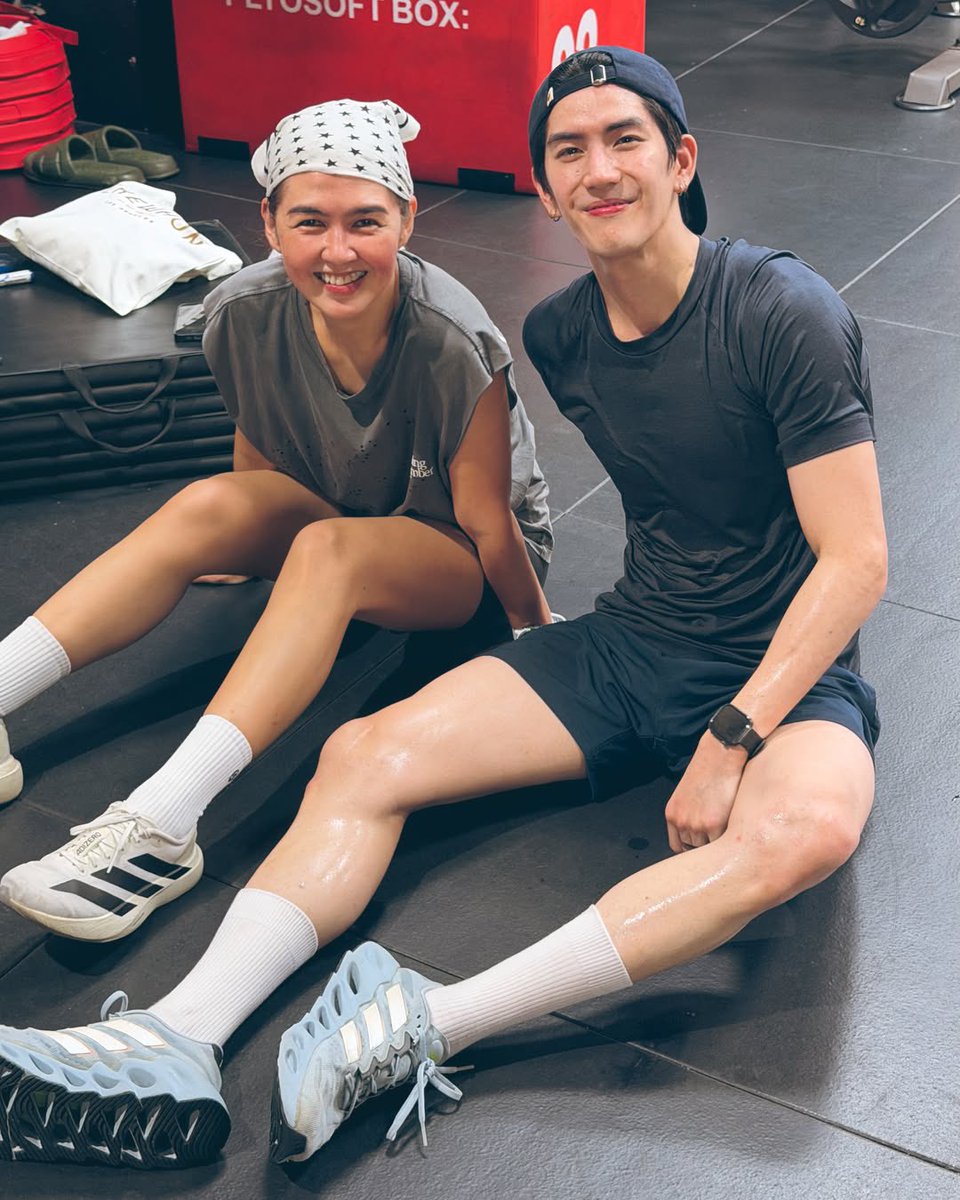 seatawinanfc's tweet photo. เก่งมาก

IG: nattaboon update ✨

@Sea_tawinan 
#sea_tawinan #ChaoTalay #ชาวทะเล https://t.co/XaWwYldBW8