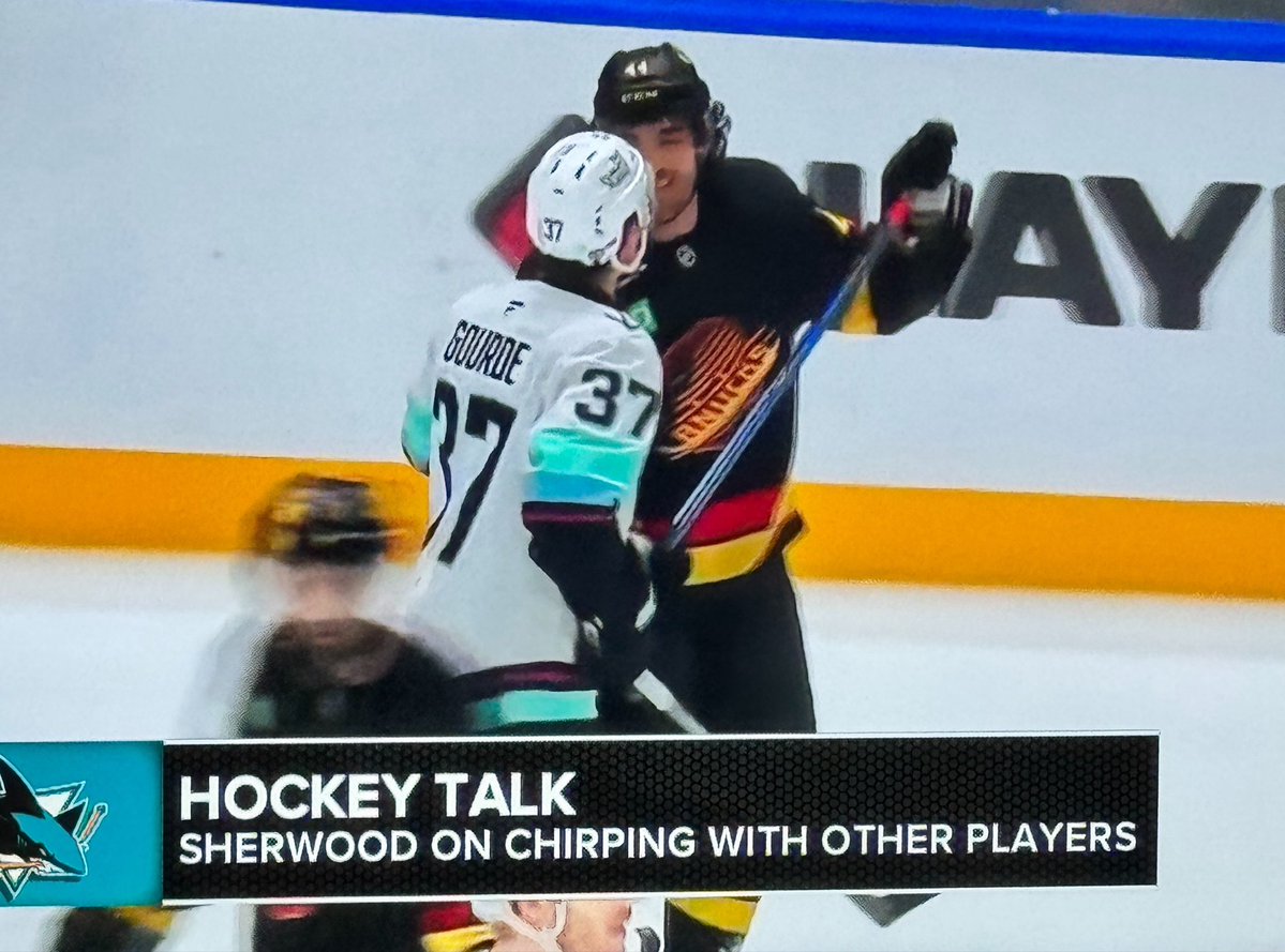 gomooink's tweet photo. they just showed a highlight reel of him just chirping i’m dead lmfao https://t.co/3j8tmcTaJp