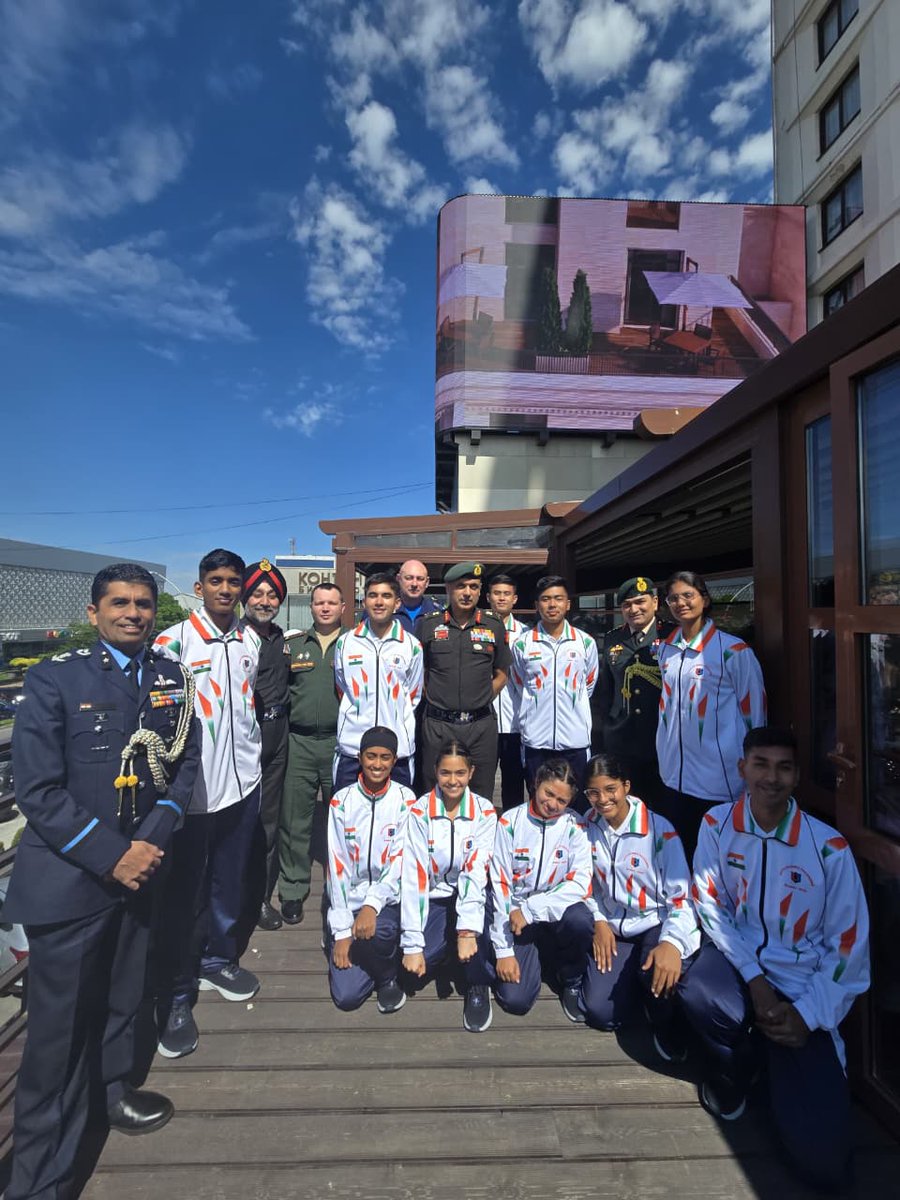 HQ_DG_NCC's tweet photo. YEP RUSSIA 🇷🇺
Lt Gen Virendra Vats, YSM, SM, VSM, DG NCC  concluded his visit to the Cadets' Friendship Festival on 04 Jun and departed for Moscow. As a token of friendship amd remeberance, mementoes were exchanged with the Head of Stavropol Presendential Cadet School.

The NCC delegation also  showcased the diversity and rich culture of India by country presentation on India which was immensely appreciated by the audience.
#NCCIndia #YouthPower #YEP 🇮🇳🇷🇺
#IndiaRussiaFriendship @SethSanjayMP @SpokespersonMoD @adgpi @IAF_MCC @indiannavy @vatsvirendra1