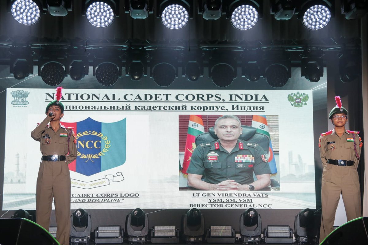 HQ_DG_NCC's tweet photo. YEP RUSSIA 🇷🇺
Lt Gen Virendra Vats, YSM, SM, VSM, DG NCC  concluded his visit to the Cadets' Friendship Festival on 04 Jun and departed for Moscow. As a token of friendship amd remeberance, mementoes were exchanged with the Head of Stavropol Presendential Cadet School.

The NCC delegation also  showcased the diversity and rich culture of India by country presentation on India which was immensely appreciated by the audience.
#NCCIndia #YouthPower #YEP 🇮🇳🇷🇺
#IndiaRussiaFriendship @SethSanjayMP @SpokespersonMoD @adgpi @IAF_MCC @indiannavy @vatsvirendra1